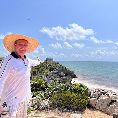 Tulum Temples & Akumal Turtles Chichén Itzá, Cenote & Valladolid TOUR
